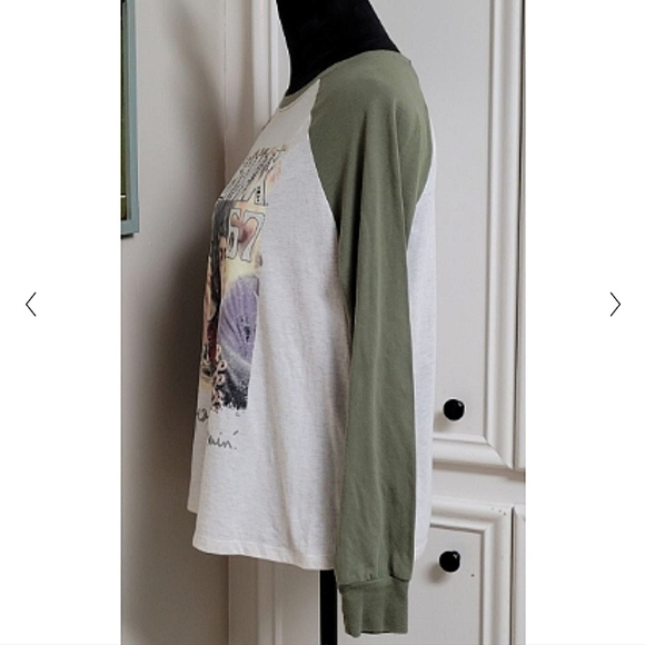 Jimi Hendrix SM '67 Green/Cream Long-Sleeved Baseball Tee - Picture 3 of 6